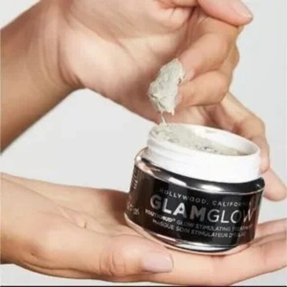 GLAMGLOW YOUTHMUD® Treatment Mask - Picture 2 of 8